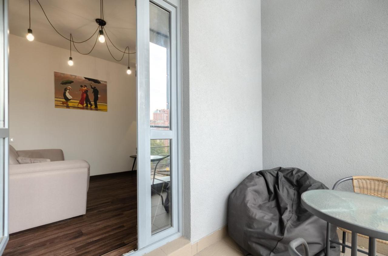 Petrovdom Apartaments 8-188 In Rc Central Park, 7 John Mccain Street Kijev Kültér fotó