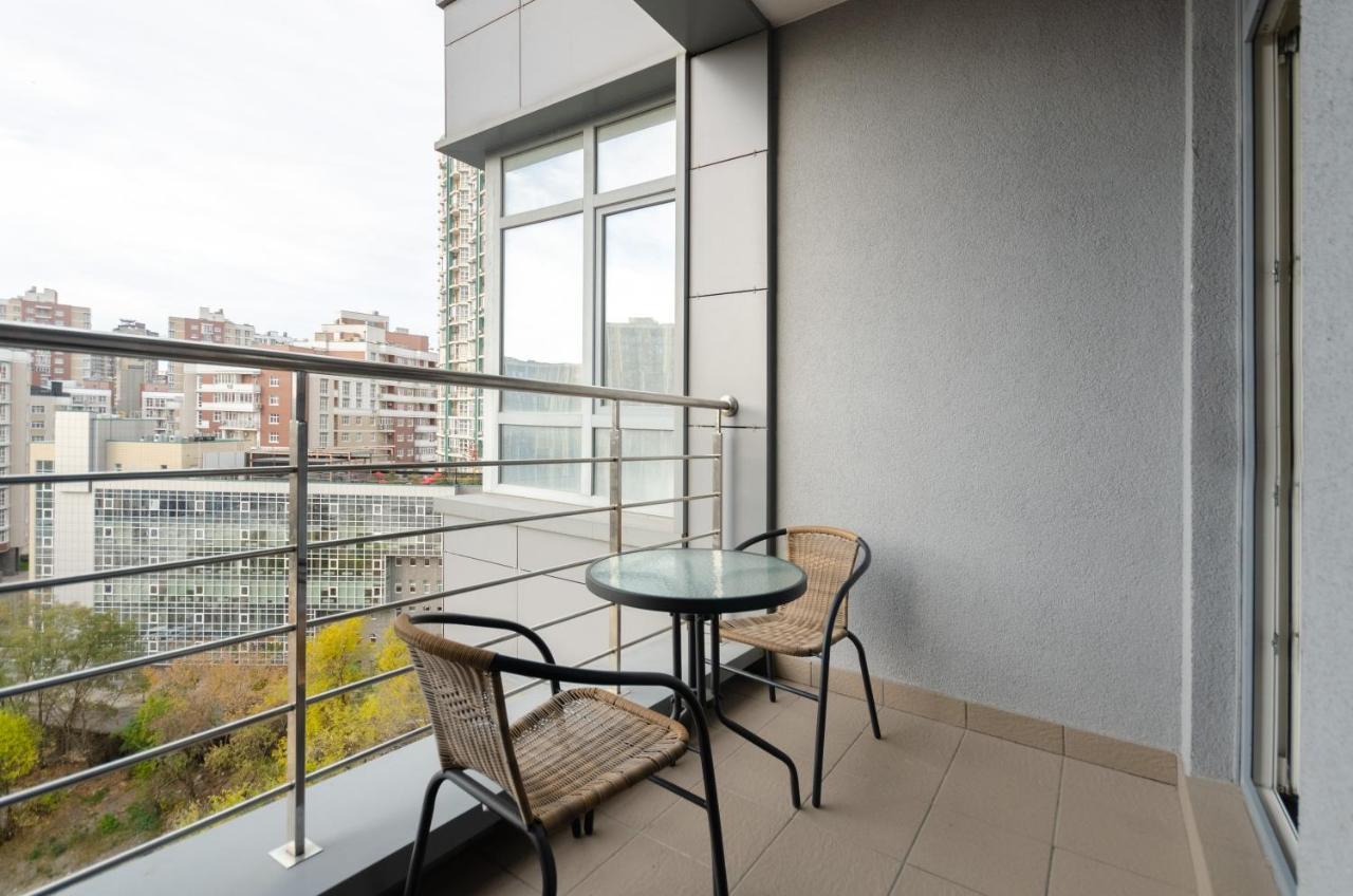 Petrovdom Apartaments 8-188 In Rc Central Park, 7 John Mccain Street Kijev Kültér fotó